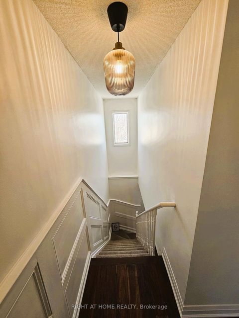 Photo 5 at 206 Fairwood Drive, Keswick South, Georgina