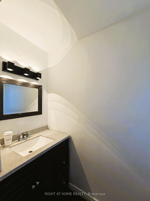 Photo 10 at 206 Fairwood Drive, Keswick South, Georgina