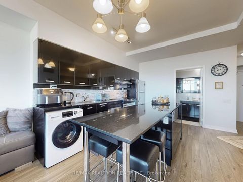 Photo 11 at Ph06 - 15 Singer Court, Bayview Village, Toronto