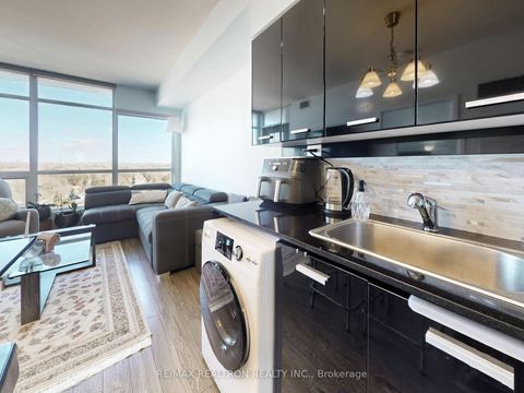 Photo 13 at Ph06 - 15 Singer Court, Bayview Village, Toronto