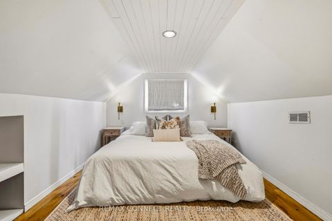 Photo 24 at 60 Woodbury Road, Alderwood, Toronto