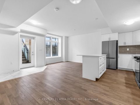 Photo 9 at 2108 - 58 Elizabeth Street S, Mill Pond, Richmond Hill