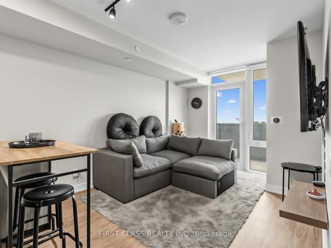 Photo 8 at 616 - 38 Monte Kwinter Court, Clanton Park, Toronto