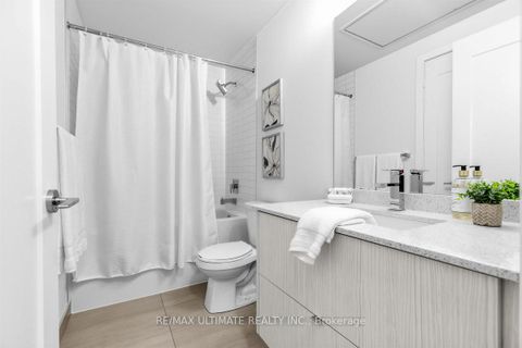 Photo 8 at 2508 - 330 Richmond Street W, Waterfront Communities C1, Toronto