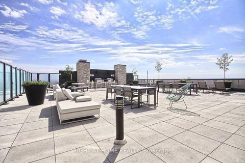 Photo 4 at 627 - 1190 Dundas Street E, South Riverdale, Toronto