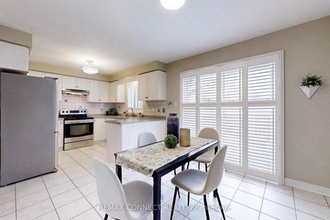 Photo 10 at 111 Dali Crescent, Rouge E11, Toronto