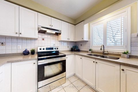 Photo 14 at 111 Dali Crescent, Rouge E11, Toronto