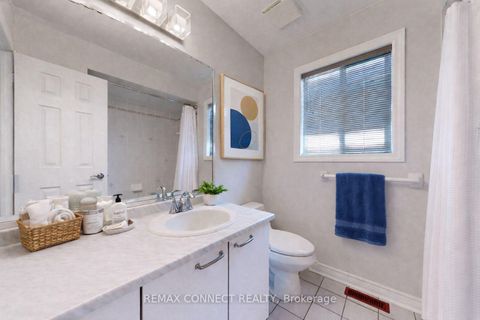 Photo 29 at 111 Dali Crescent, Rouge E11, Toronto