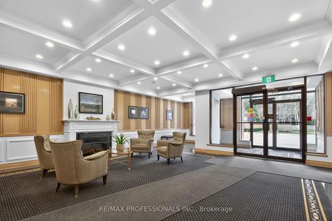 Photo 2 at 620 - 20 Southport Street, Swansea, Toronto