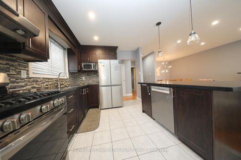 Photo 2 at 865 Vicki Drive, West Shore, Pickering