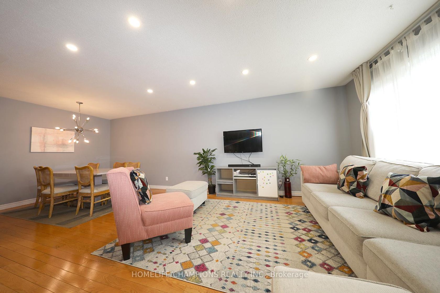 865 Vicki Drive, West Shore, Pickering 