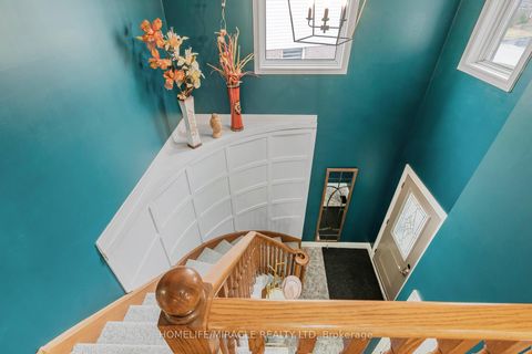 Photo 29 at 33 Auburn Lane, Courtice, Clarington