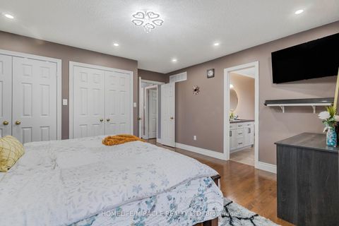 Photo 34 at 33 Auburn Lane, Courtice, Clarington