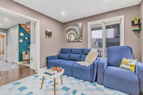 Photo 36 at 33 Auburn Lane, Courtice, Clarington