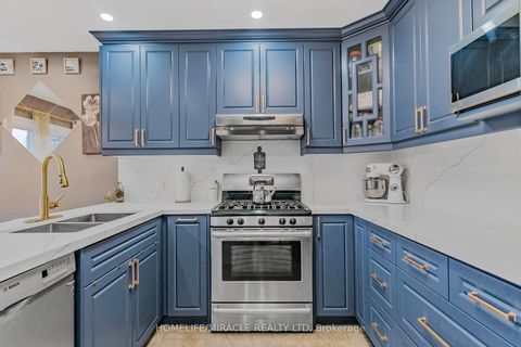 Photo 44 at 33 Auburn Lane, Courtice, Clarington