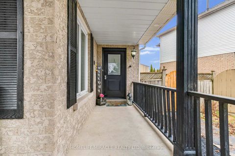 Photo 49 at 33 Auburn Lane, Courtice, Clarington