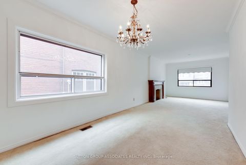 Photo 5 at 519 Rushton Road, Cedarvale, Toronto