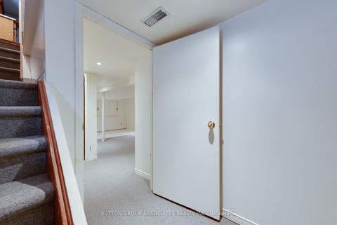 Photo 23 at 519 Rushton Road, Cedarvale, Toronto