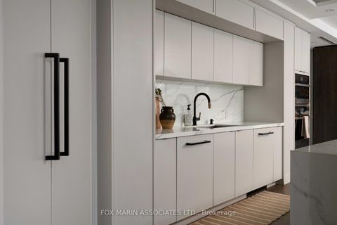 Photo 19 at 405 - 342 Spadina Road, Forest Hill South, Toronto