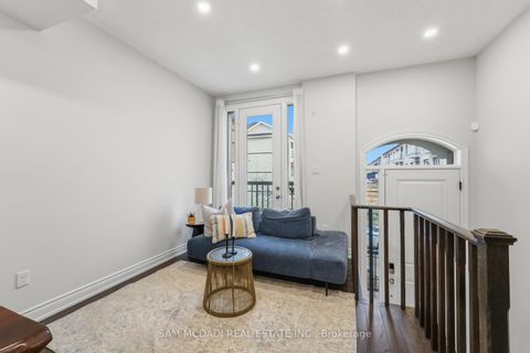 Photo 4 at 61 Edward Horton Crescent, City Centre West, Toronto