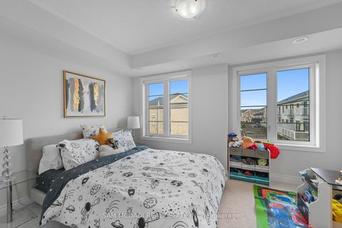 Photo 20 at 61 Edward Horton Crescent, City Centre West, Toronto