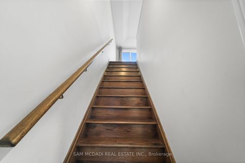 Photo 24 at 61 Edward Horton Crescent, City Centre West, Toronto