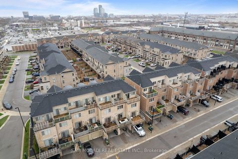 Photo 40 at 61 Edward Horton Crescent, City Centre West, Toronto