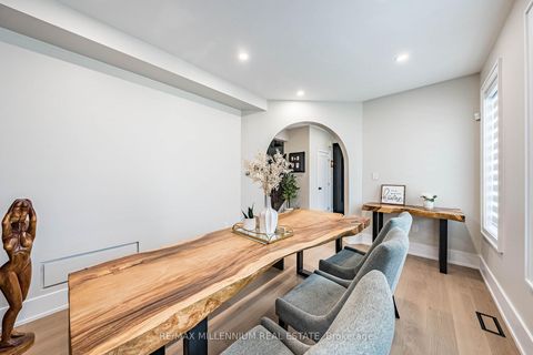 Photo 7 at 288 Barons Street, Kleinburg, Vaughan