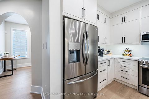 Photo 16 at 288 Barons Street, Kleinburg, Vaughan