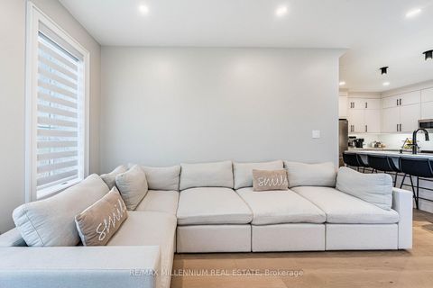 Photo 18 at 288 Barons Street, Kleinburg, Vaughan