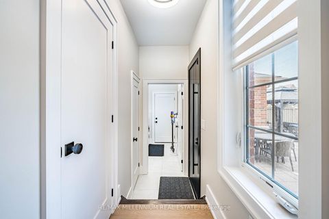 Photo 21 at 288 Barons Street, Kleinburg, Vaughan