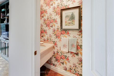 Photo 14 at 738 Huron Street, Casa Loma, Toronto