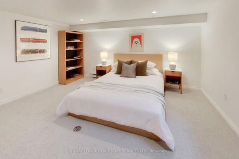 Photo 32 at 738 Huron Street, Casa Loma, Toronto