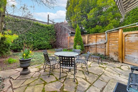 Photo 36 at 738 Huron Street, Casa Loma, Toronto