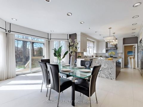 Photo 15 at 145 Renaissance Court, Beverley Glen, Vaughan