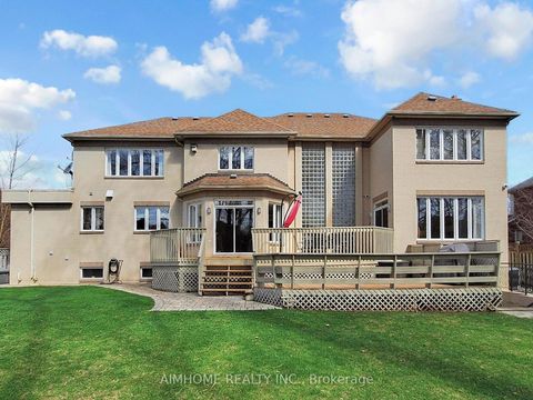 Photo 48 at 145 Renaissance Court, Beverley Glen, Vaughan