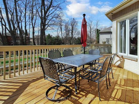 Photo 49 at 145 Renaissance Court, Beverley Glen, Vaughan