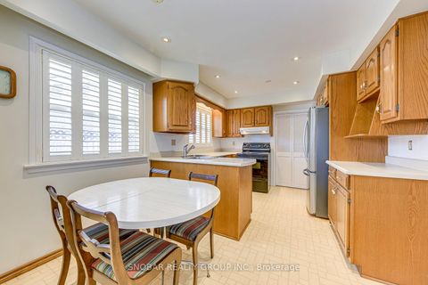 Photo 8 at 2 Hartsdale Drive, Richview, Toronto