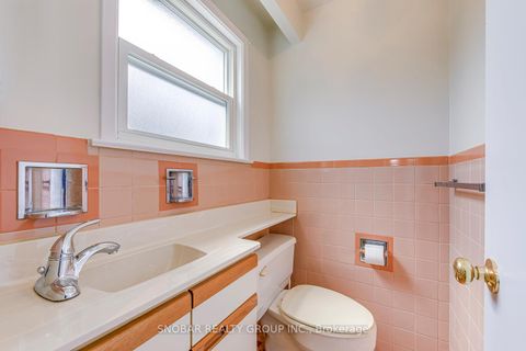 Photo 10 at 2 Hartsdale Drive, Richview, Toronto