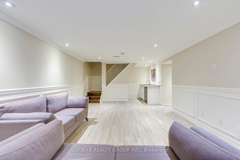 Photo 18 at 2 Hartsdale Drive, Richview, Toronto