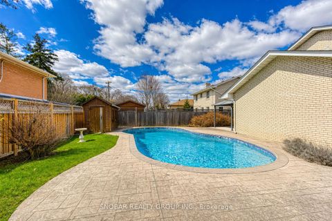Photo 24 at 2 Hartsdale Drive, Richview, Toronto