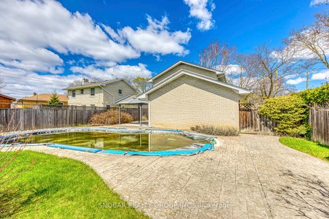 Photo 28 at 2 Hartsdale Drive, Richview, Toronto