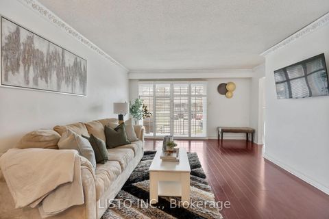 Photo 9 at 43 Robbinstone Drive, Malvern, Toronto