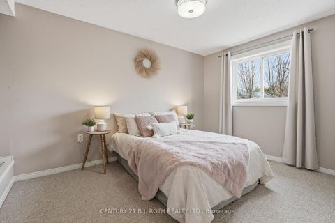 Photo 23 at 130 Athabaska Road, Holly, Barrie