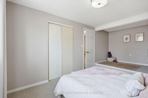 Photo 25 at 130 Athabaska Road, Holly, Barrie