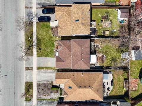 Photo 43 at 130 Athabaska Road, Holly, Barrie