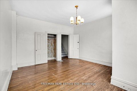 Photo 11 at 116 Brunswick Avenue, University, Toronto