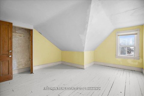 Photo 19 at 116 Brunswick Avenue, University, Toronto