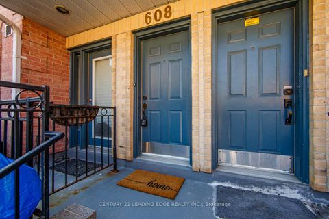 Photo 2 at 608 - 75 Weldrick Road E, Observatory, Richmond Hill