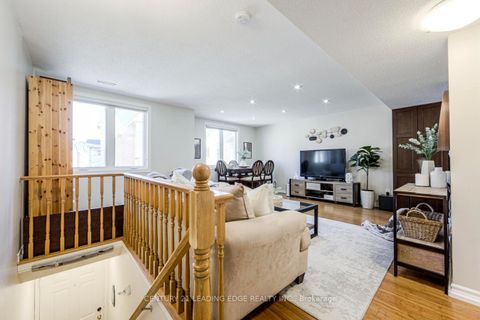 Photo 4 at 608 - 75 Weldrick Road E, Observatory, Richmond Hill